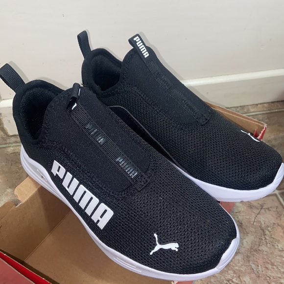 BOYS PUMA Wired Run Rapid Slip on TRAINERS Sneakers 2 C NEW WITH BOX - Picture 4 of 9